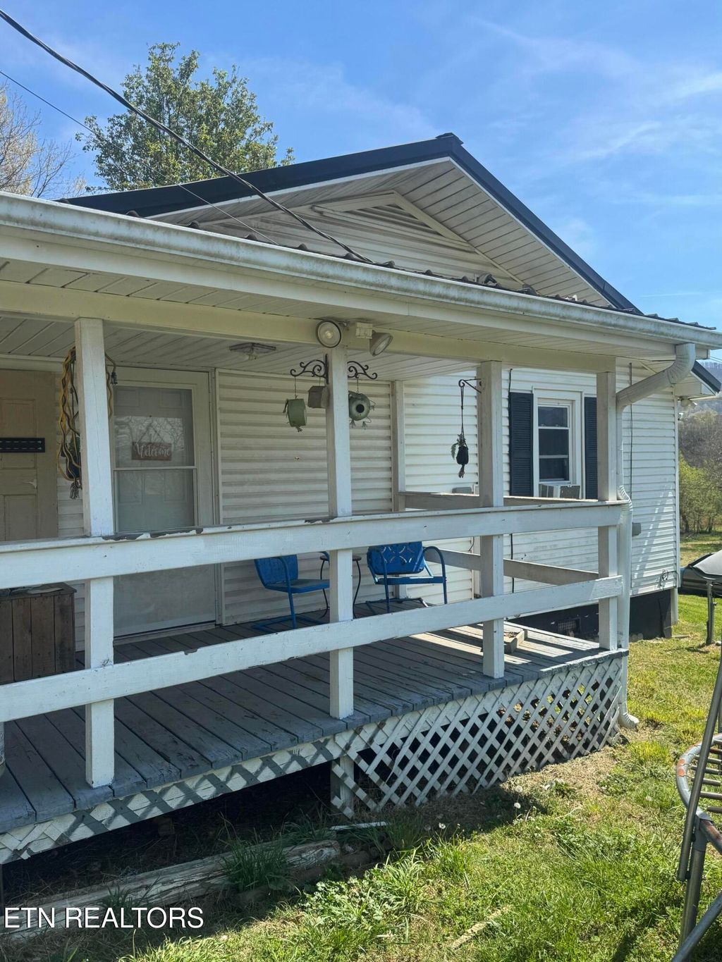 Photo of 140 Phipps Drive, Washburn, TN 37888 (MLS # 1336835)