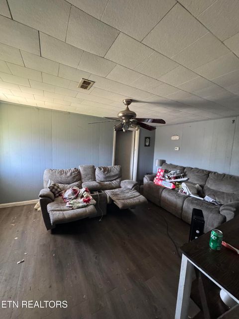 Tiny photo for 140 Phipps Drive, Washburn, TN 37888 (MLS # 1336835)