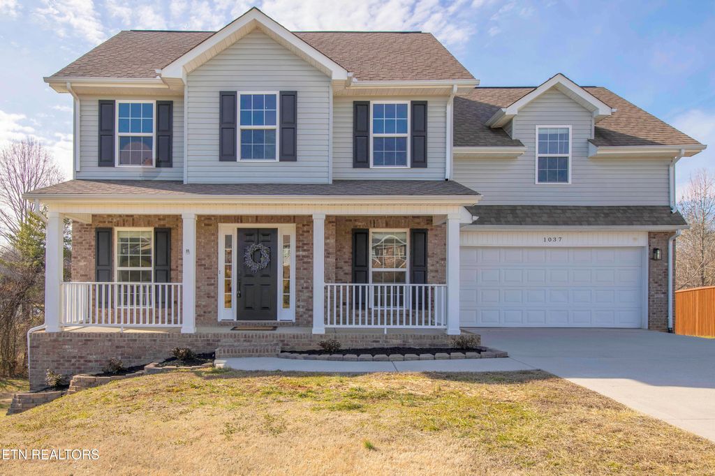 Photo of 1037 Ruscello Drive, Maryville, TN 37801 (MLS # 1329103)