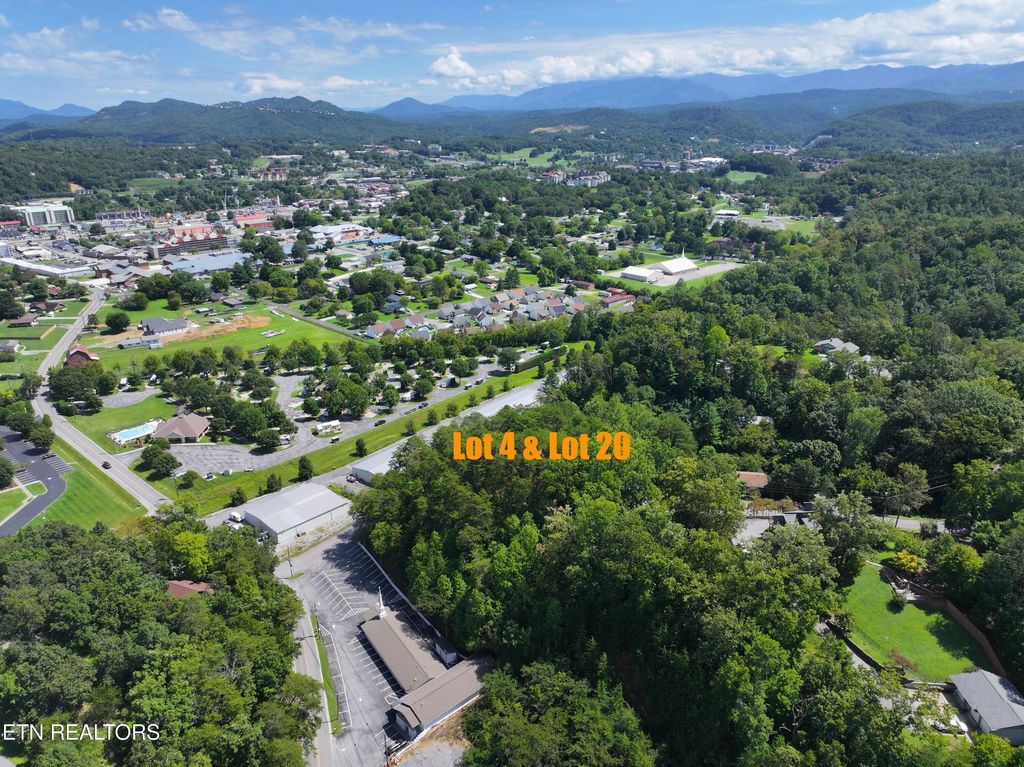 Photo of Town Overlook St, Pigeon Forge, TN 37863 (MLS # 1315138)