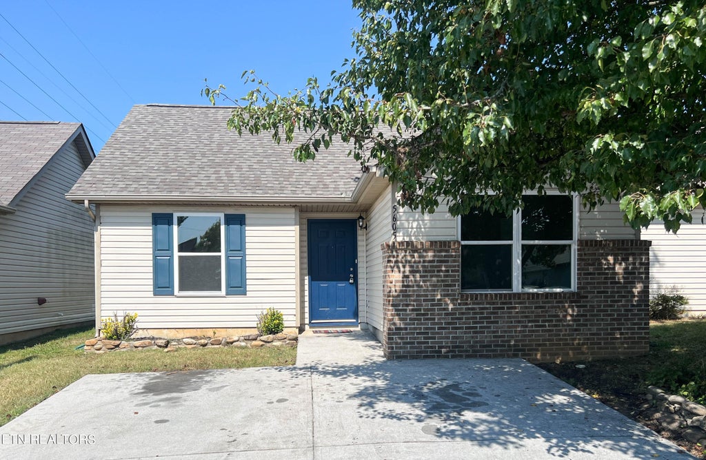 Photo of 5605 Libby Way, Knoxville, TN 37924 (MLS # 1241450)
