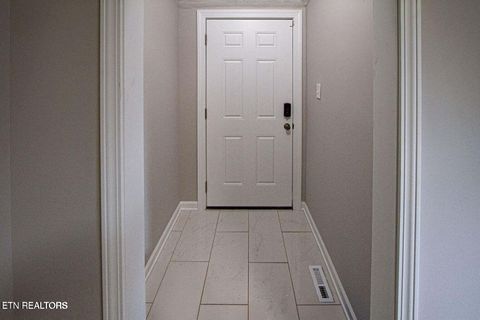 Tiny photo for 2502 Harvey St, Knoxville, TN 37917 (MLS # 1332653)