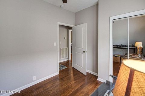 Tiny photo for 2502 Harvey St, Knoxville, TN 37917 (MLS # 1332653)