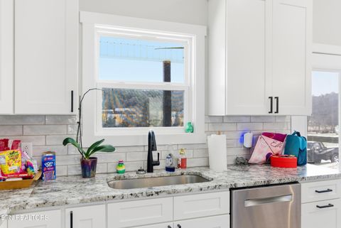 Tiny photo for 2072 Rutledge Pike, Blaine, TN 37709 (MLS # 1329685)