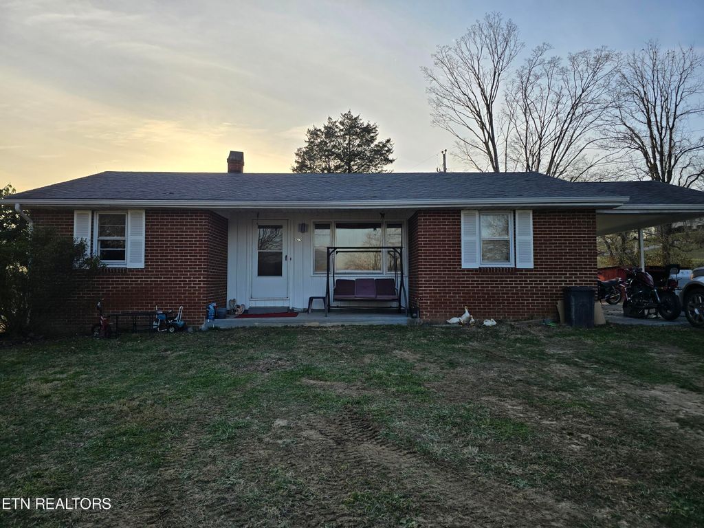 Photo of 1206 Buchanan Rd, Tazewell, TN 37879 (MLS # 1253364)