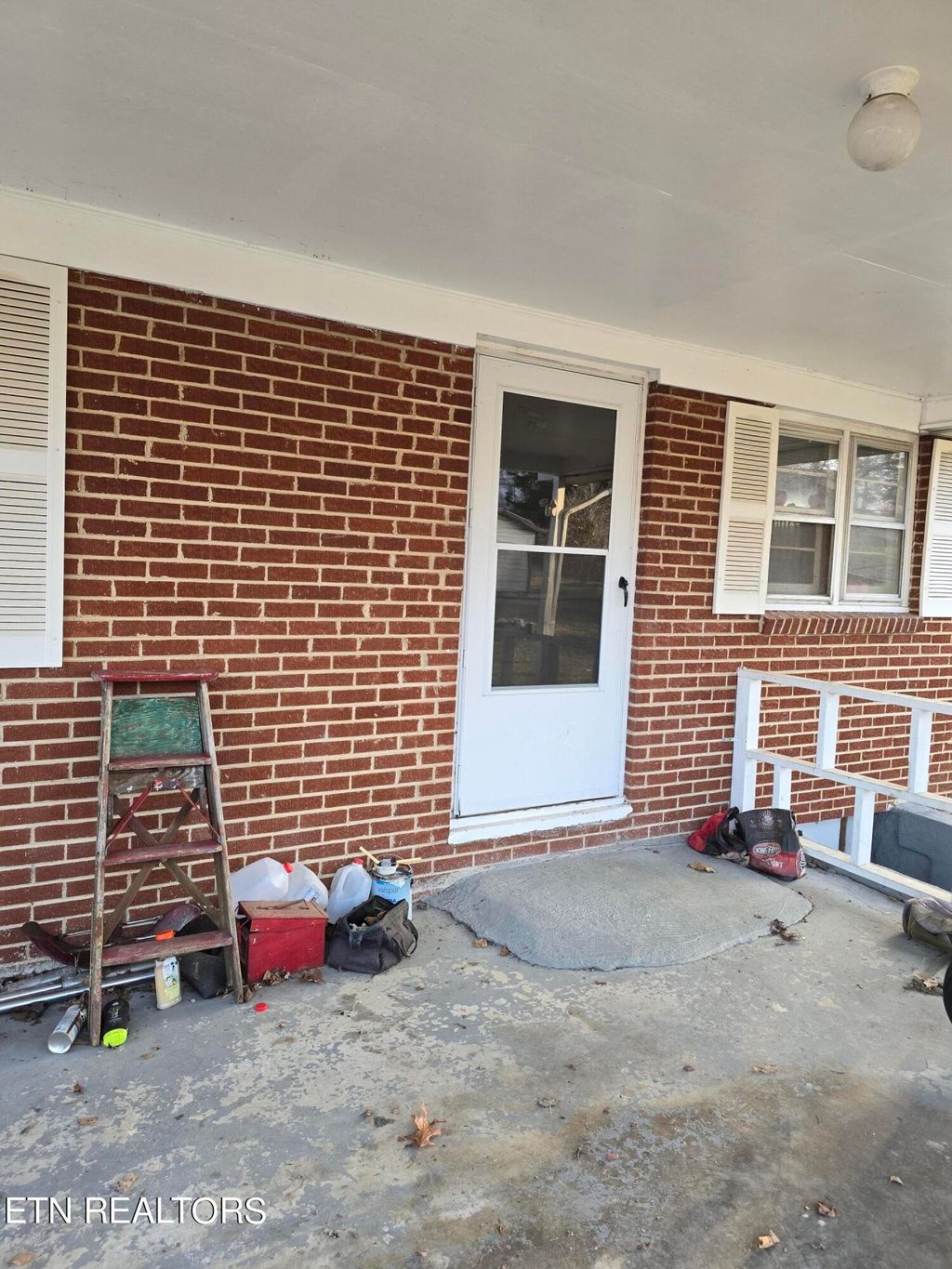 Photo of 1206 Buchanan Rd, Tazewell, TN 37879 (MLS # 1253364)