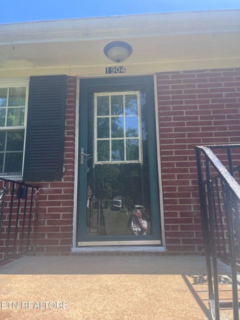 Tiny photo for 1904 Southdale Rd, Knoxville, TN 37920 (MLS # 1338060)