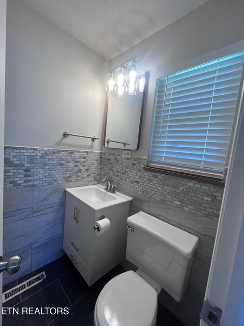 Tiny photo for 1904 Southdale Rd, Knoxville, TN 37920 (MLS # 1338060)