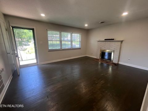 Tiny photo for 1904 Southdale Rd, Knoxville, TN 37920 (MLS # 1338060)