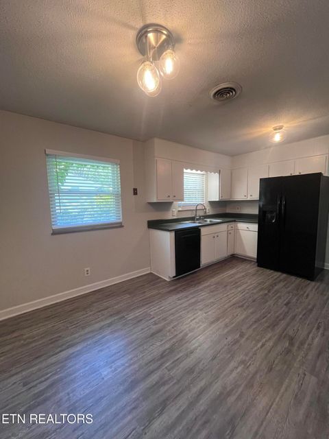 Tiny photo for 1904 Southdale Rd, Knoxville, TN 37920 (MLS # 1338060)