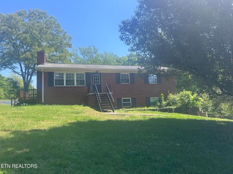Photo of 1904 Southdale Rd, Knoxville, TN 37920 (MLS # 1338060)