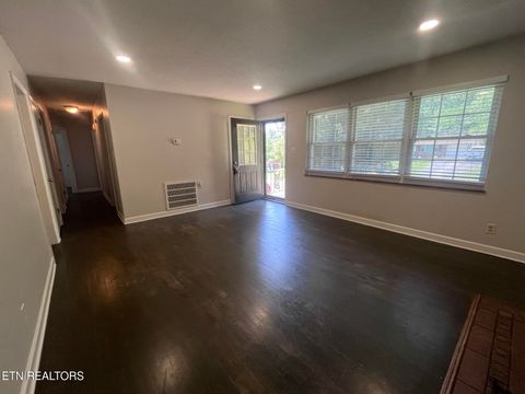 Tiny photo for 1904 Southdale Rd, Knoxville, TN 37920 (MLS # 1338060)