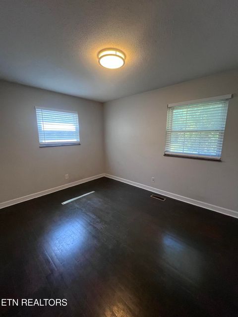 Tiny photo for 1904 Southdale Rd, Knoxville, TN 37920 (MLS # 1338060)