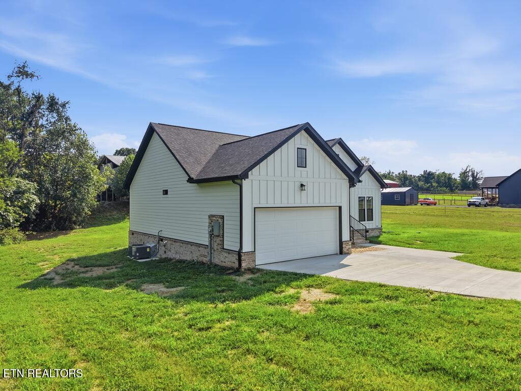 Photo of 1741 Old Highway 52, LaFollette, TN 37083 (MLS # 1352934)
