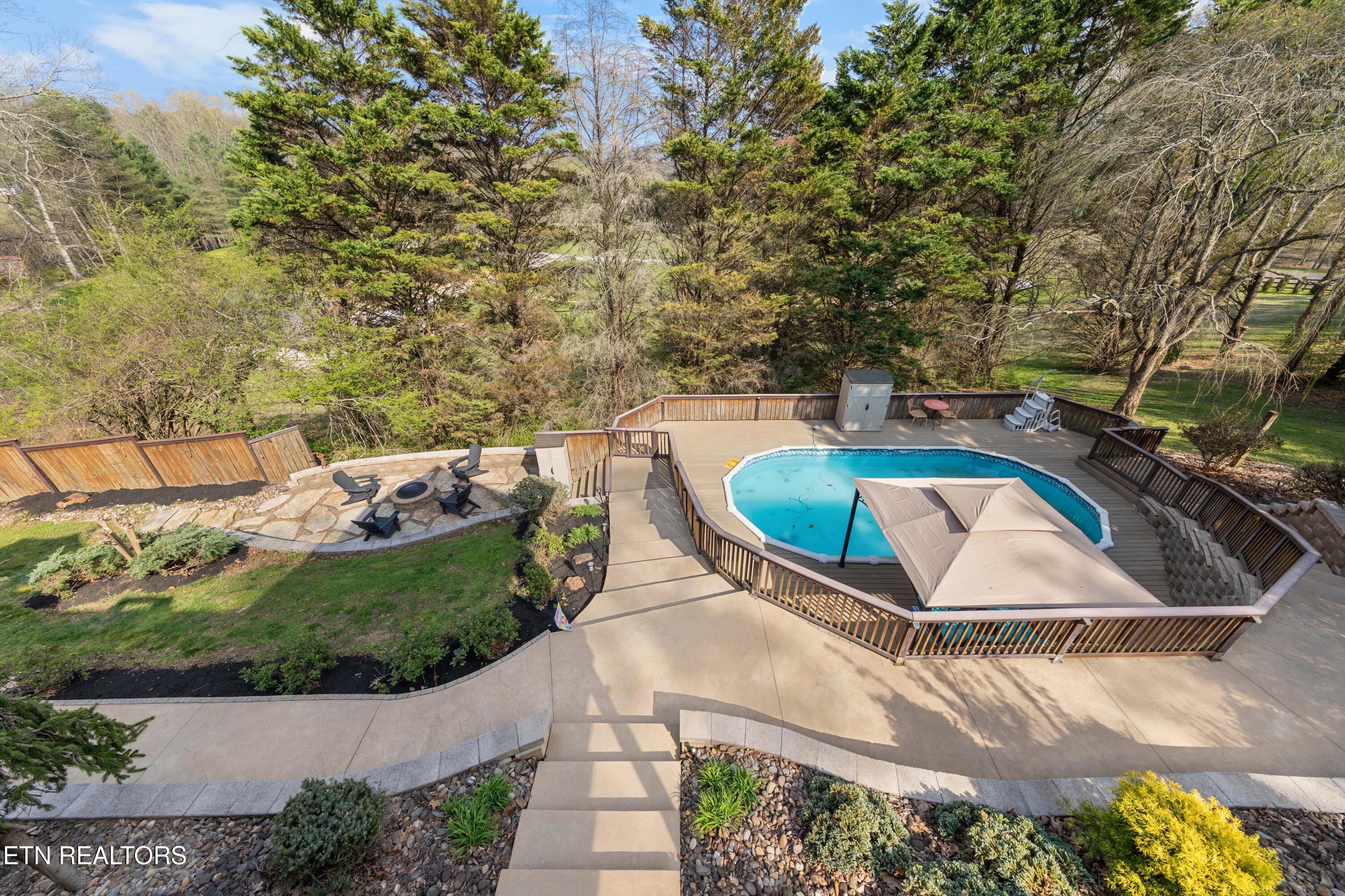 110 Lower Clear Creek Rd