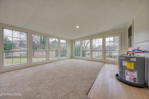 Tiny photo for 2010 Berea Ave, Knoxville, TN 37920 (MLS # 1323745)