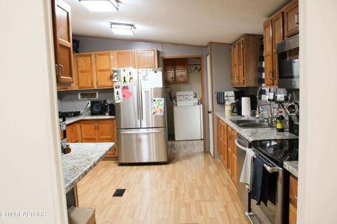 Tiny photo for 238 Hanging Rock Rd, Harriman, TN 37748 (MLS # 1326023)