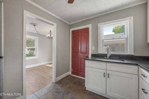 Tiny photo for 109 N Magnolia St, Maryville, TN 37801 (MLS # 1355913)