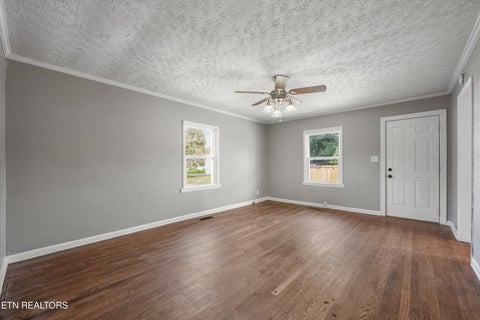 Tiny photo for 109 N Magnolia St, Maryville, TN 37801 (MLS # 1355913)