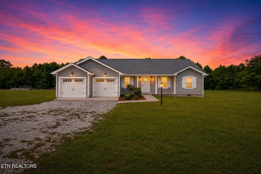 Photo of 446 Stanley Hood Rd, Crossville, TN 38571 (MLS # 1341035)