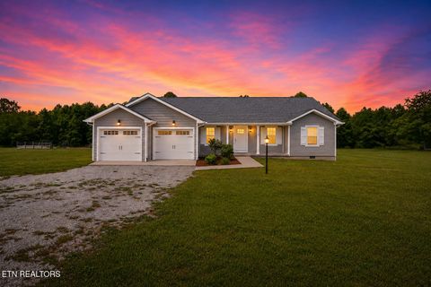 Photo of 446 Stanley Hood Rd, Crossville, TN 38571 (MLS # 1341035)