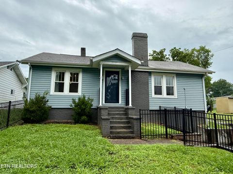 Photo of 2327 Cedar Lane, Knoxville, TN 37918 (MLS # 1349212)