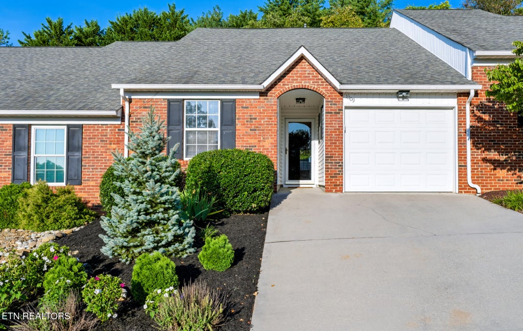 Photo of 11109 Anchorage Circle, Knoxville, TN 37934 (MLS # 1356348)
