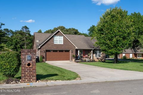 Single Family Residence in Maryville TN 2941 Silver Brook Lane.jpg