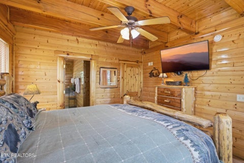 Tiny photo for 2733 Cats Paw Lane, Sevierville, TN 37862 (MLS # 1360300)