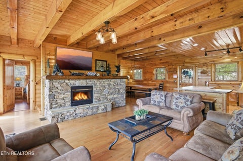 Tiny photo for 2733 Cats Paw Lane, Sevierville, TN 37862 (MLS # 1360300)