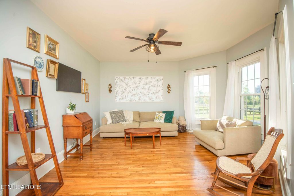 Photo of 1505 Niles Ferry Rd, Madisonville, TN 37354 (MLS # 1286119)