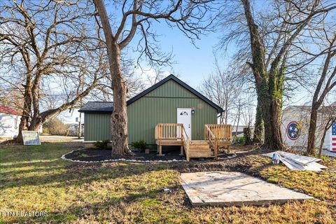 Tiny photo for 124 Blue Drive, LaFollette, TN 37766 (MLS # 1326020)