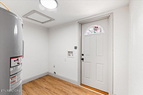 Tiny photo for 124 Blue Drive, LaFollette, TN 37766 (MLS # 1326020)