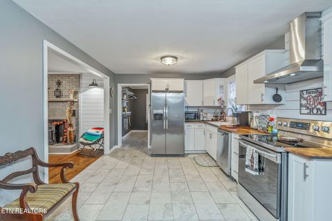 Tiny photo for 174 Jackson Rd, Caryville, TN 37714 (MLS # 1325805)