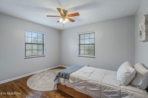 Tiny photo for 174 Jackson Rd, Caryville, TN 37714 (MLS # 1325805)