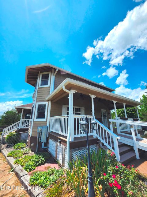 Tiny photo for 1110 Bayfront Drive, Sevierville, TN 37876 (MLS # 1315545)