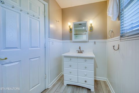 Tiny photo for 1110 Bayfront Drive, Sevierville, TN 37876 (MLS # 1315545)