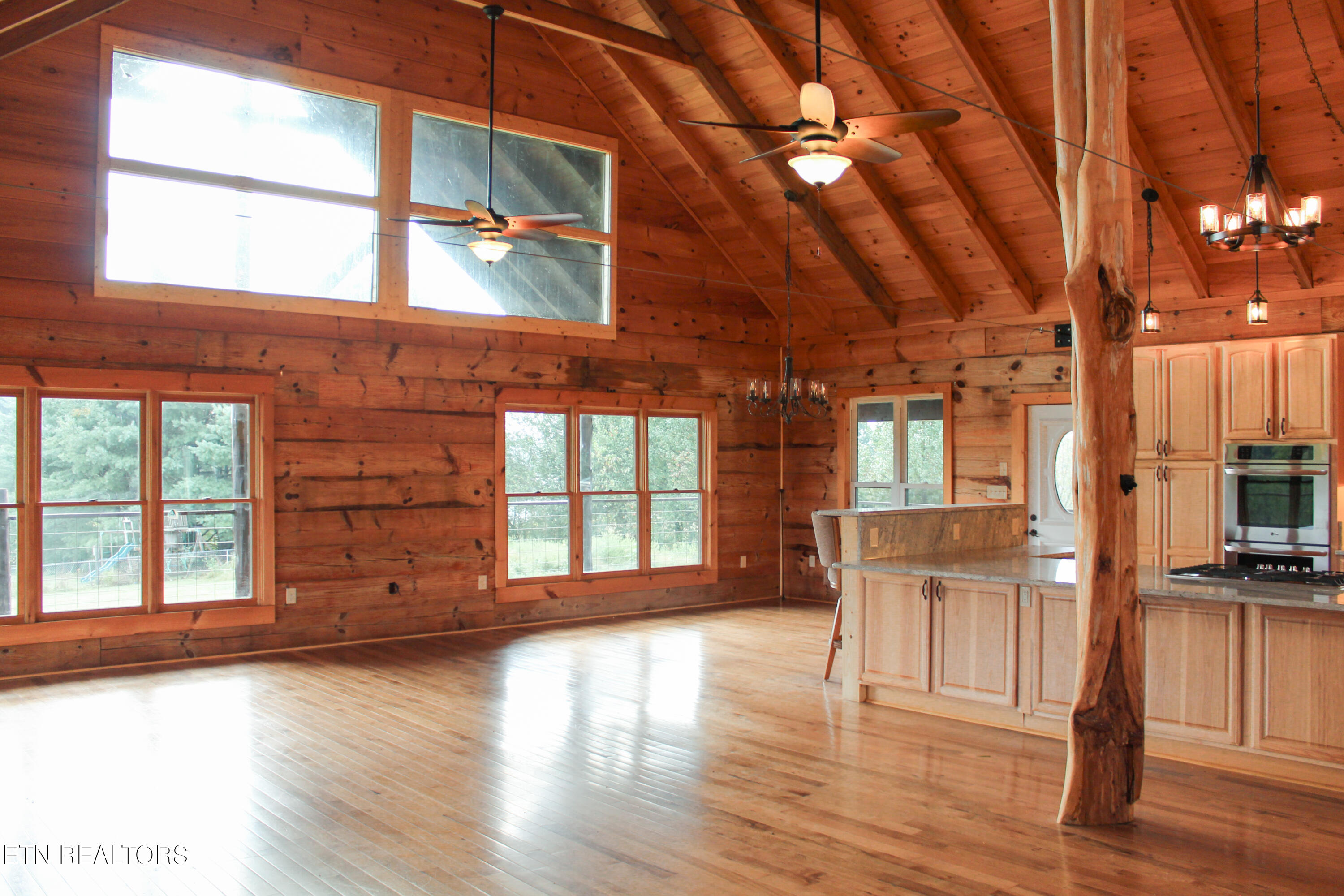 296 McClellan Rd