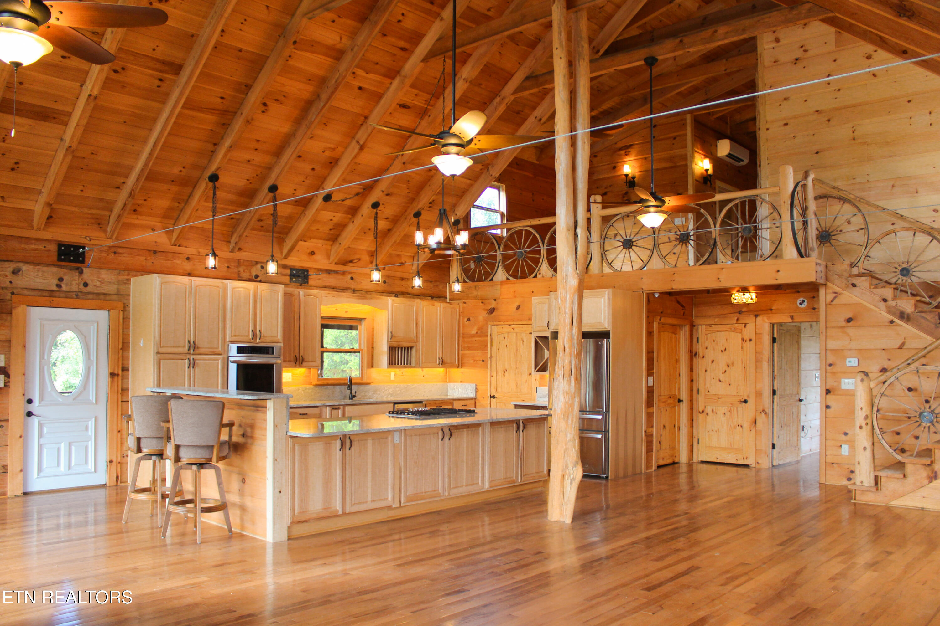 296 McClellan Rd