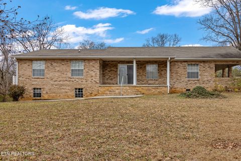 808 Cantrell Place Etowah TN 37331