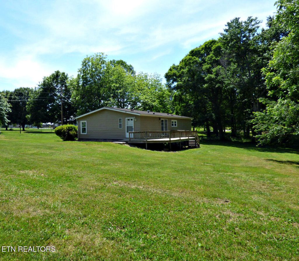 Photo of 1013 Tara View Way, White Pine, TN 37890 (MLS # 1341274)