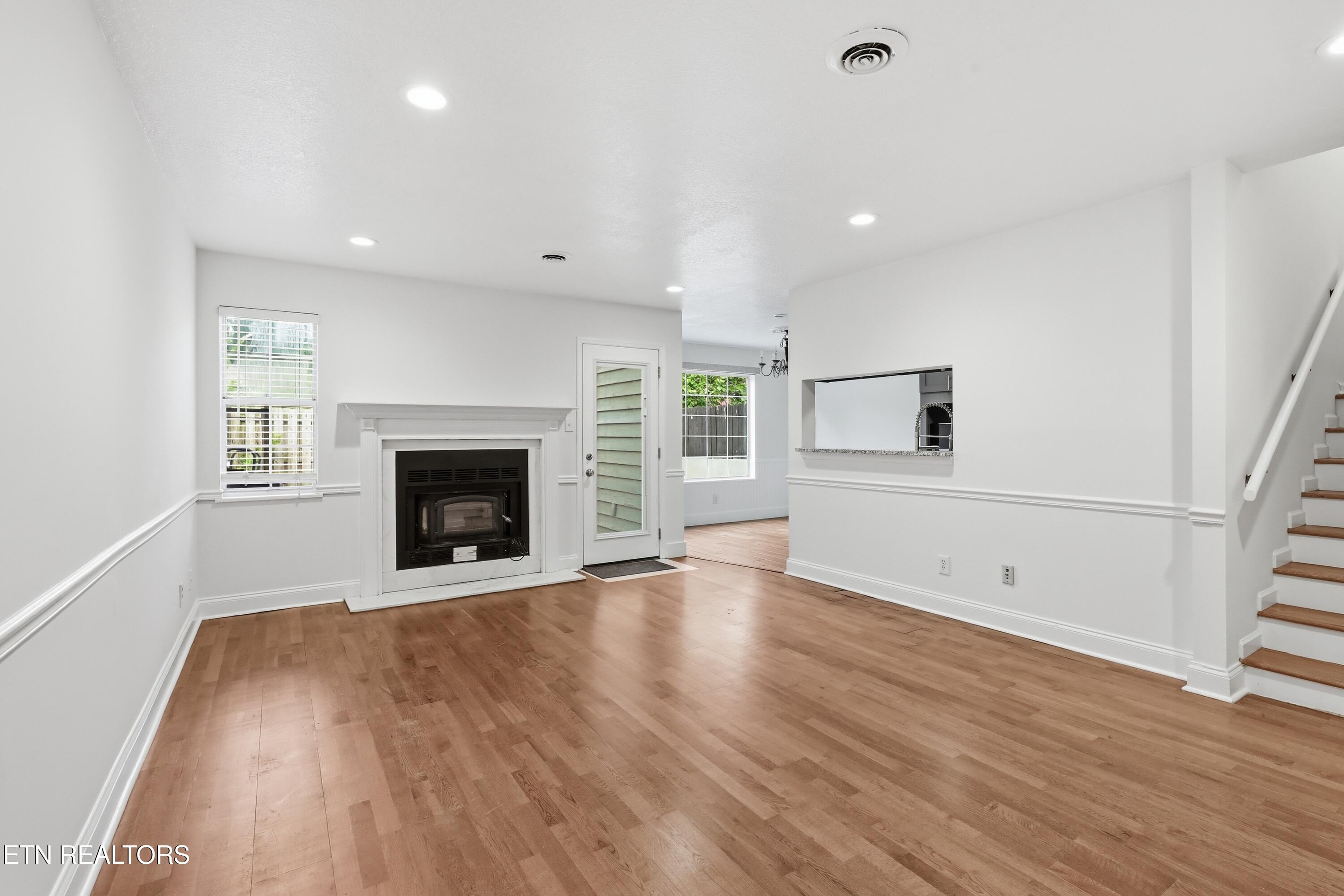 1307 Covington Drive 1
