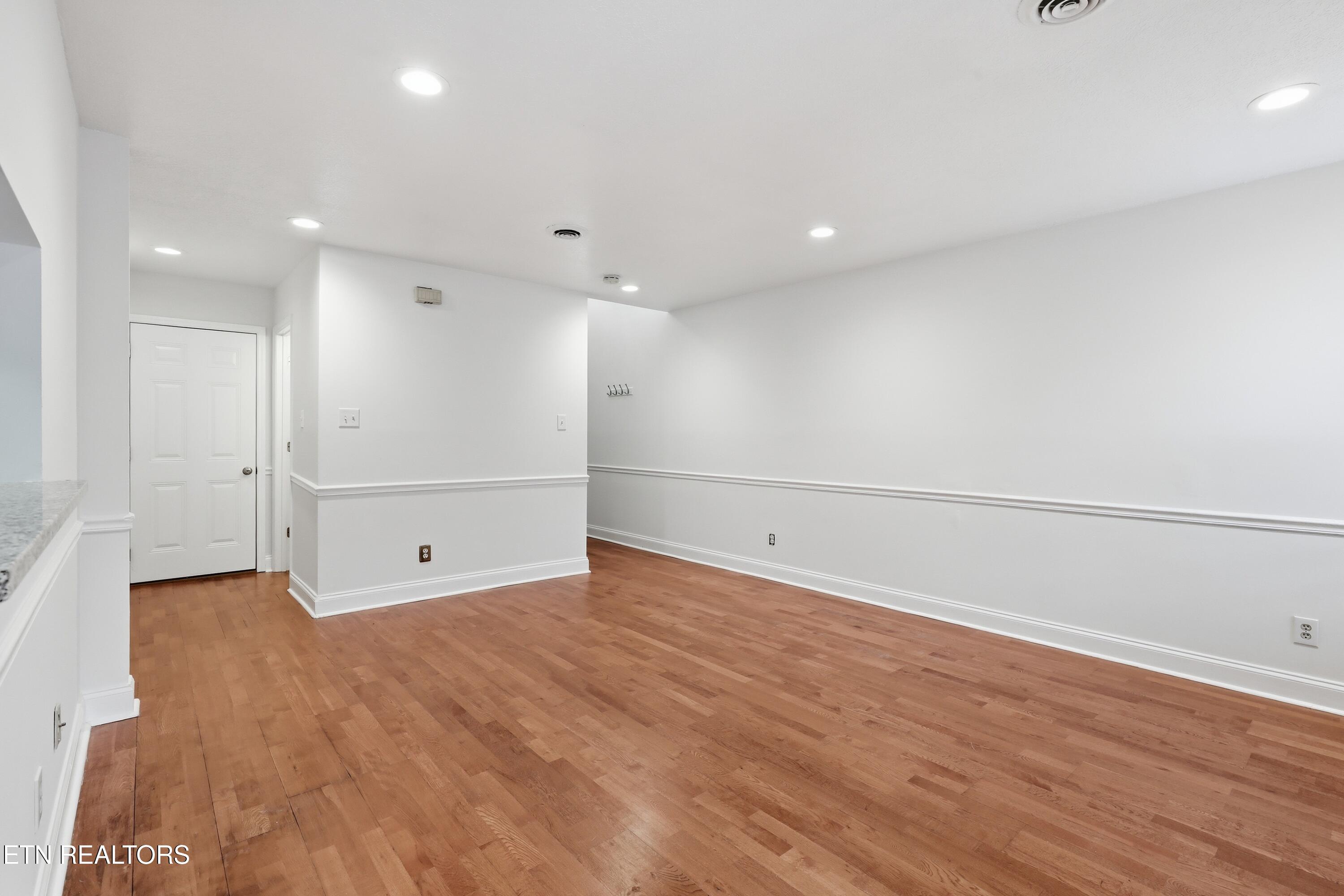 1307 Covington Drive 1