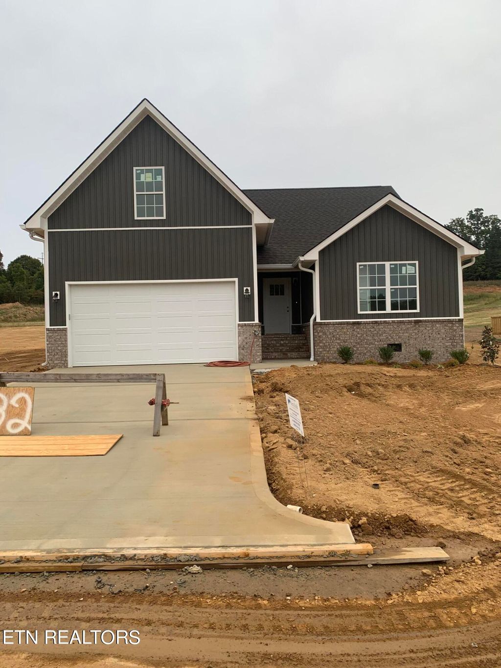 Photo of 432 Eastland Park Drive, Blaine, TN 37709 (MLS # 1235641)