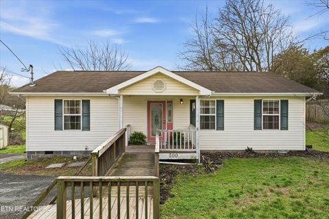 Photo of 500 Beets St, Clinton, TN 37716 (MLS # 1332345)