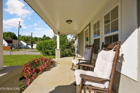 Tiny photo for 504 Cherokee Ave, Clinton, TN 37716 (MLS # 1342273)