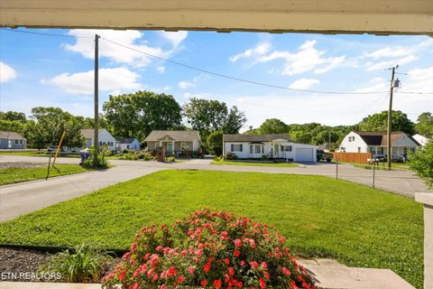 Tiny photo for 504 Cherokee Ave, Clinton, TN 37716 (MLS # 1342273)