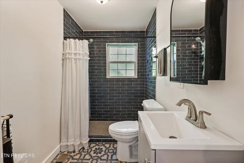 Tiny photo for 504 Cherokee Ave, Clinton, TN 37716 (MLS # 1342273)