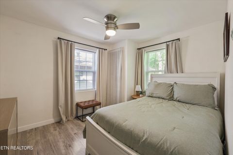 Tiny photo for 504 Cherokee Ave, Clinton, TN 37716 (MLS # 1342273)