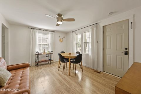 Tiny photo for 504 Cherokee Ave, Clinton, TN 37716 (MLS # 1342273)